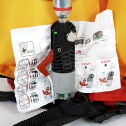 Gilet Gonflable ESSENTIAL ZIP Automatique Avec Harnais 170 N - Rouge -Minn Kota Soldes Magasin gilet gonflable essential zip automatique avec harnais 170 n rouge 3