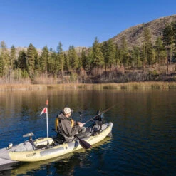 Advanced Elements KAYAK GONFLABLE STRAITEDGE ANGLER PRO -Minn Kota Soldes Magasin kayak gonflable straitedge angler pro 5