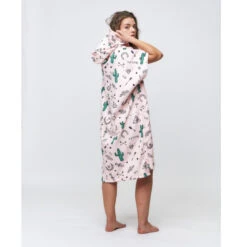 PONCHO AFTER HYPE PALE PINK -Minn Kota Soldes Magasin poncho after hype pale pink 3